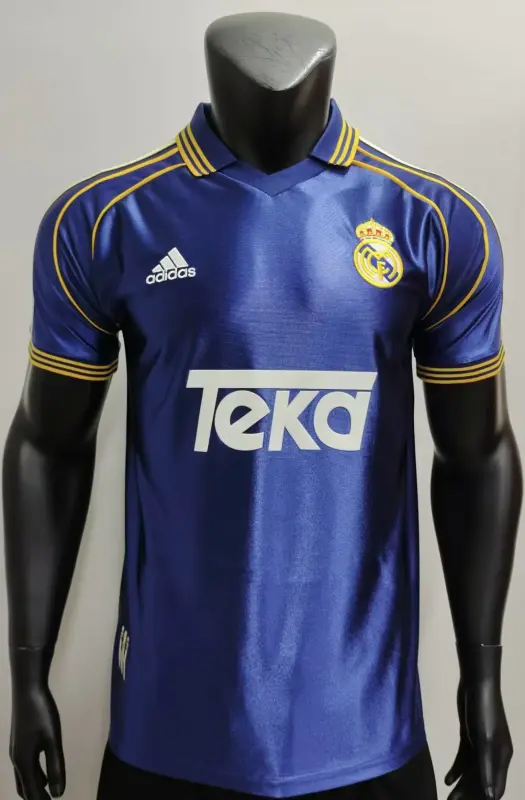 Real Madrid 98/99 Retro Forma - Görsel 3