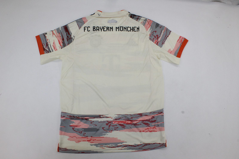 Bayern Münih 25/26 Deplasman Forma - Görsel 4